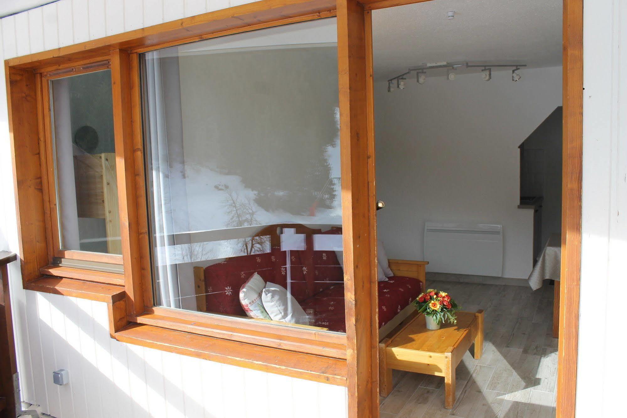 Residence Saboia Cles Blanches La Tania Exterior photo